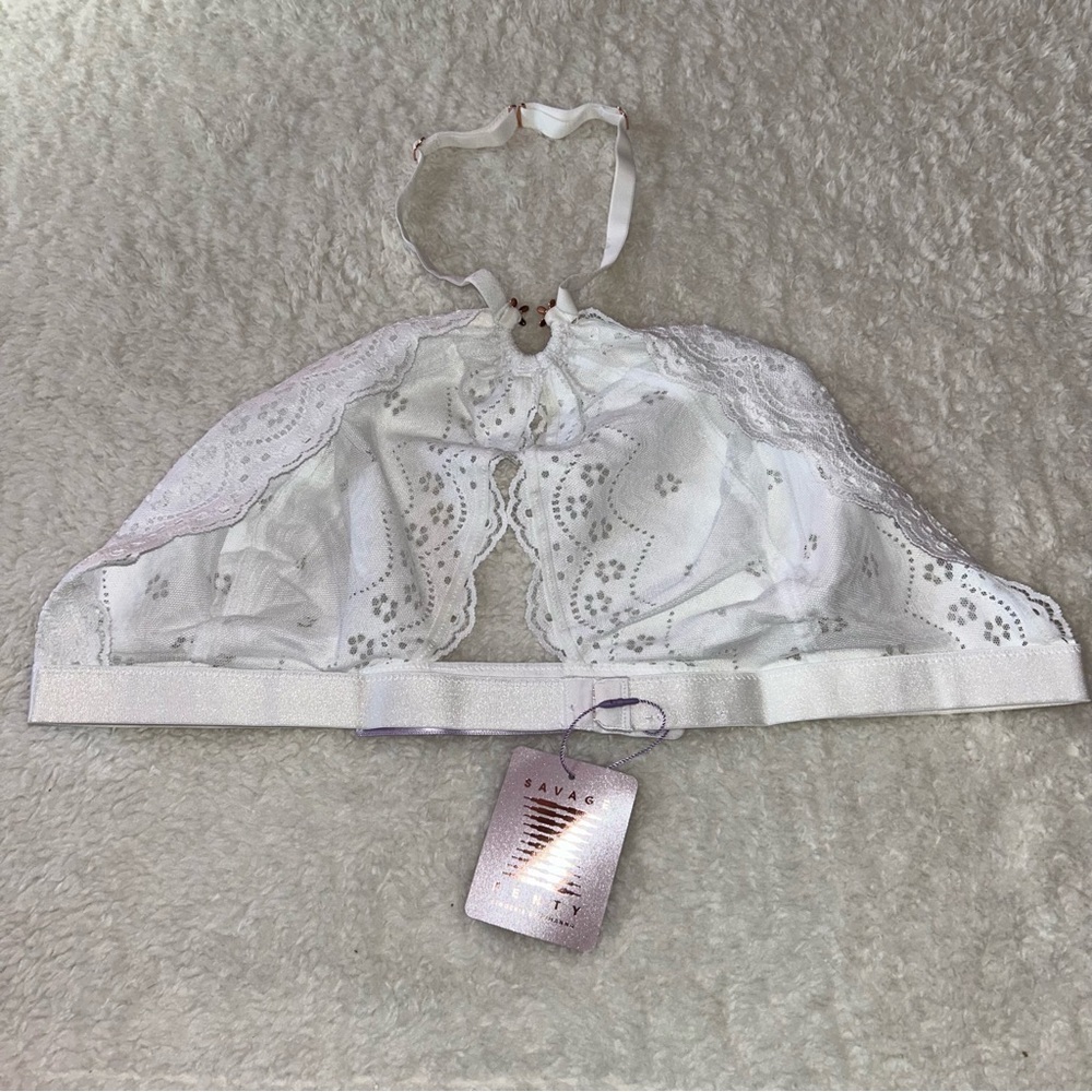 Savage X Fenty Angel White Curvy Lace Halter Bralette 3X NWT - Picture 4 of 5